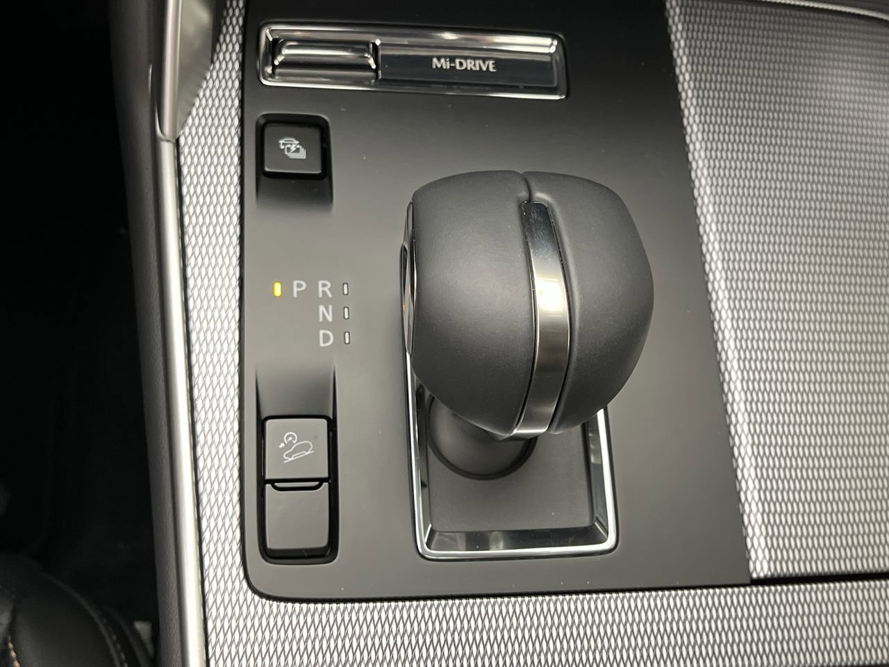 New 2026 MAZDA CX-90 Plug-In Hybrid w/ Preferred AWD/4WD image 24