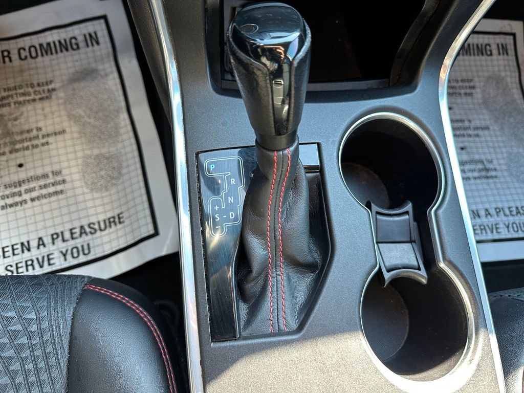 Used 2015 Toyota Camry SE image 19