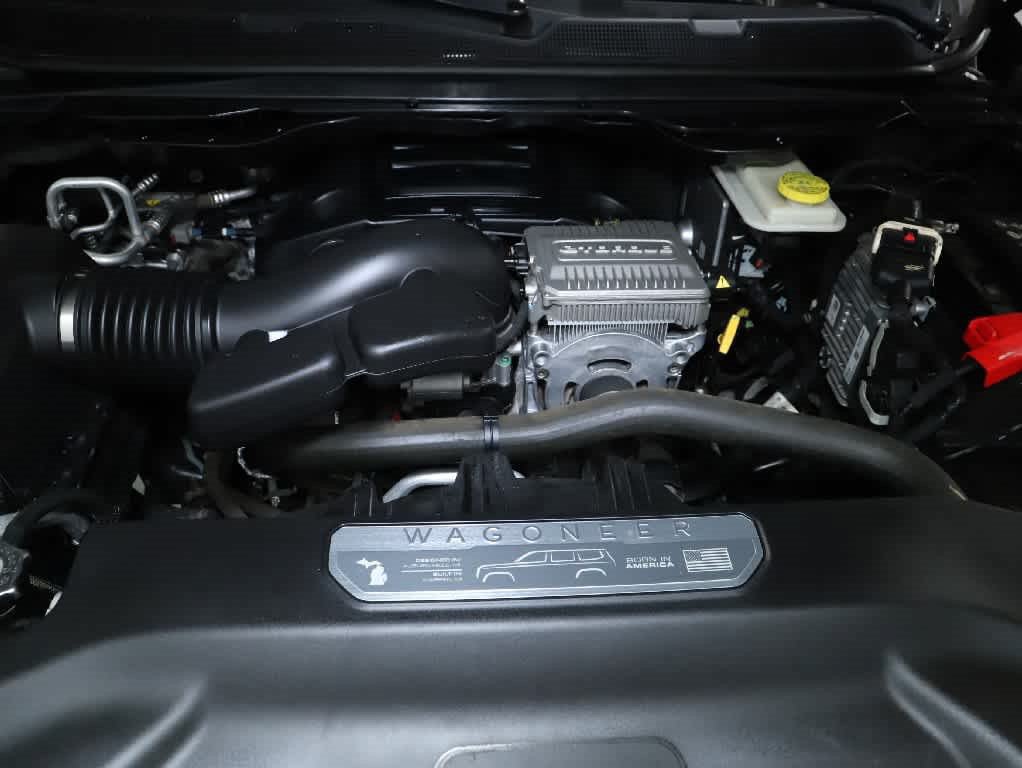 Used 2022 Jeep Wagoneer Series III AWD/4WD image 34