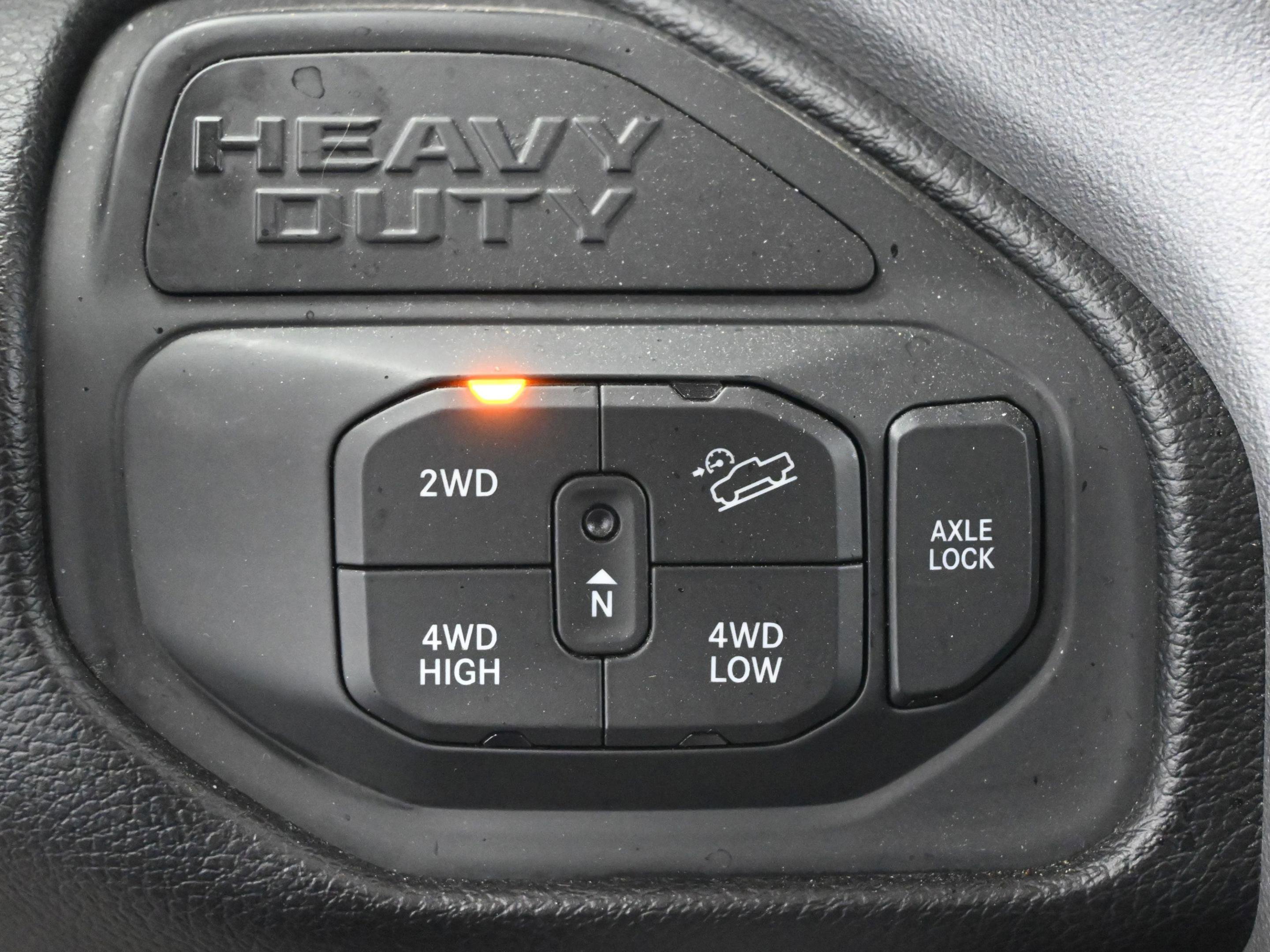 Used 2024 RAM 2500 Rebel AWD/4WD image 24