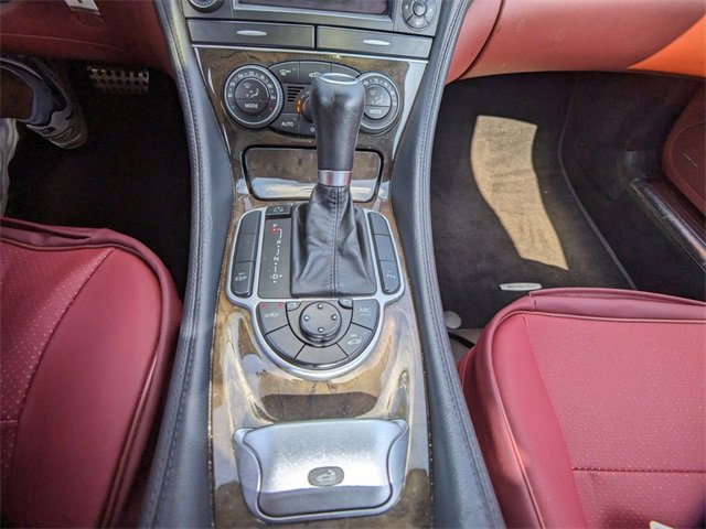 Used 2011 Mercedes-Benz SL 550 image 16