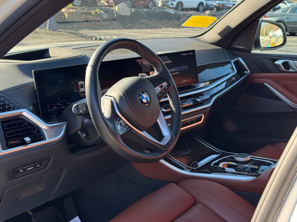 Used 2024 BMW X5 xDrive40i w/ Premium Package AWD/4WD image 24