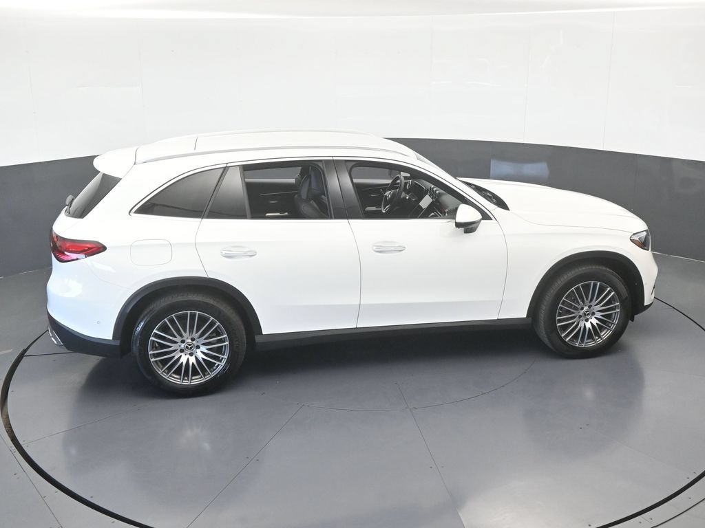 Used 2026 Mercedes-Benz GLC 300 image 53