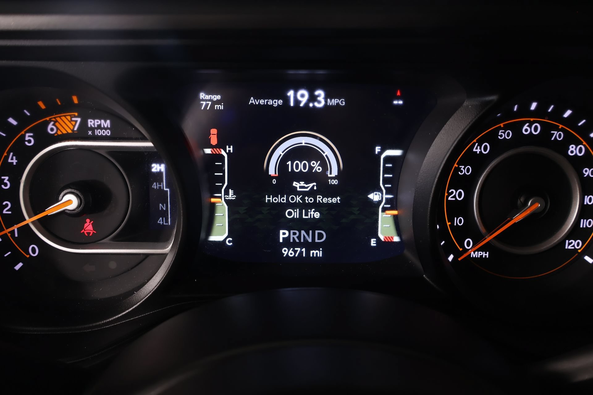 Used 2025 Jeep Wrangler Sport AWD/4WD image 4