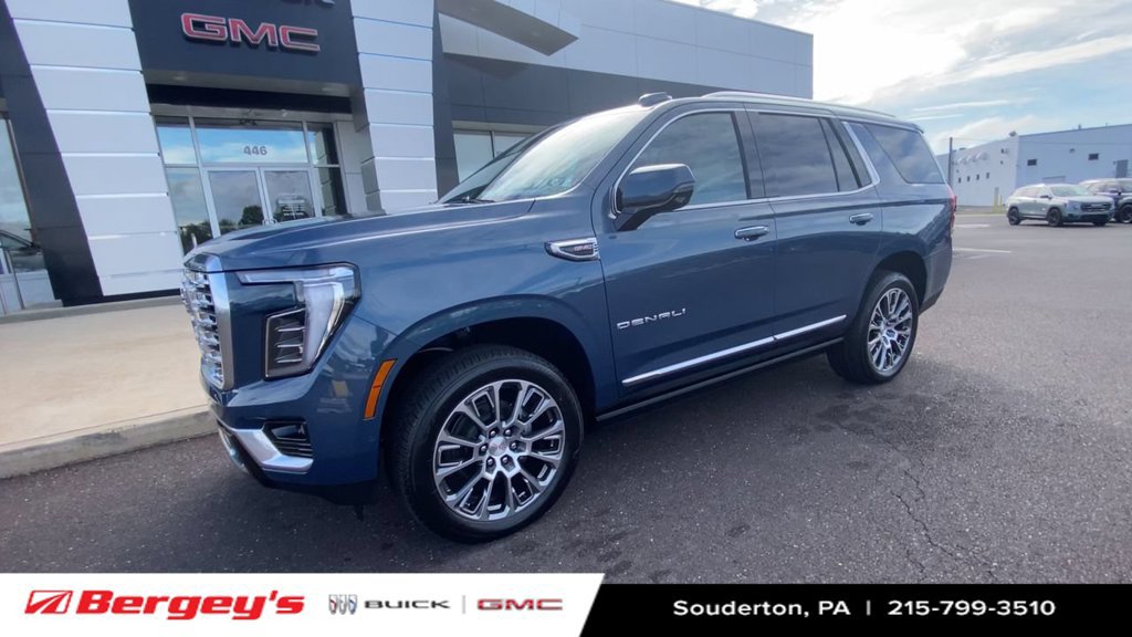 New 2026 GMC Yukon Denali w/ Denali Reserve Package AWD/4WD image 4