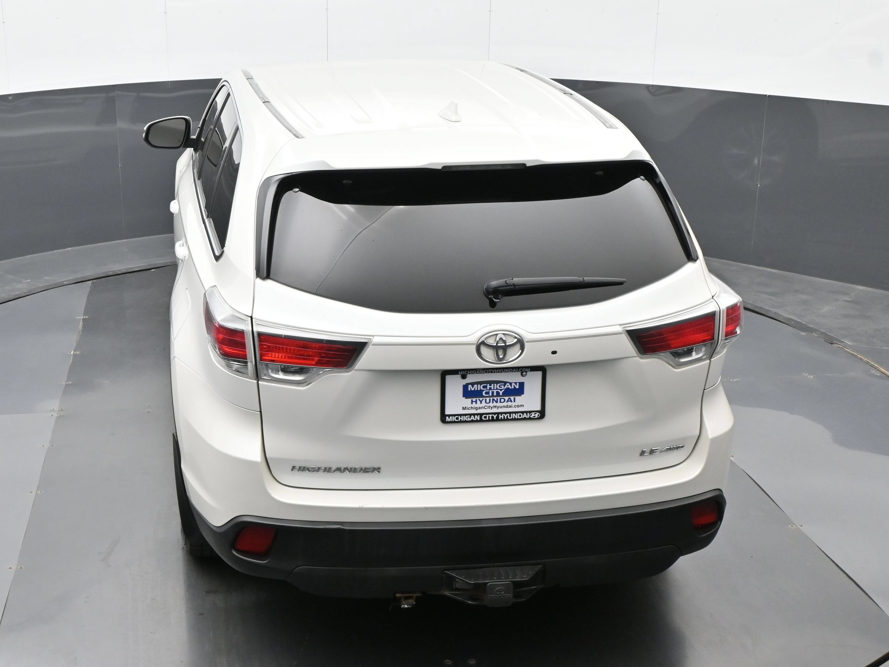 Used 2015 Toyota Highlander Plus AWD/4WD image 33