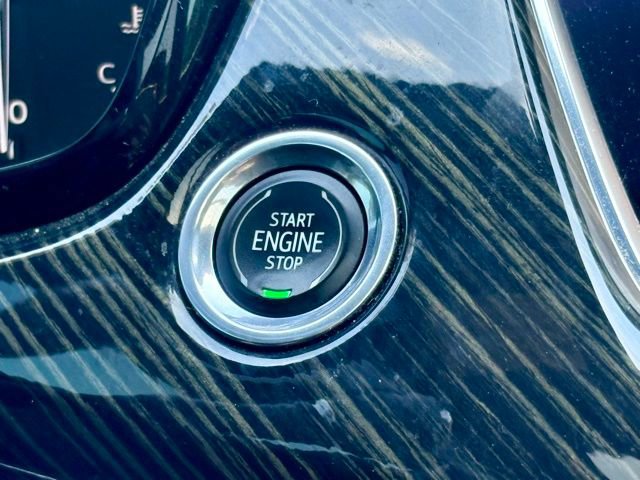 Used 2020 Cadillac XT6 Premium Luxury image 21