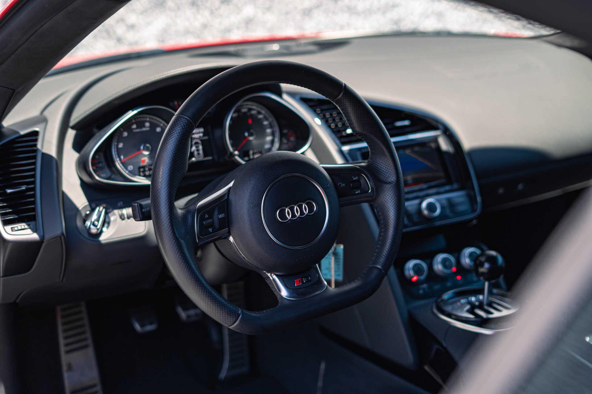 Used 2015 Audi R8 V8 AWD/4WD image 6