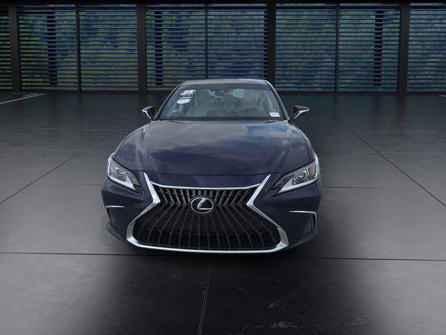 Certified 2025 Lexus ES 350 w/ Premium Package FWD image 3