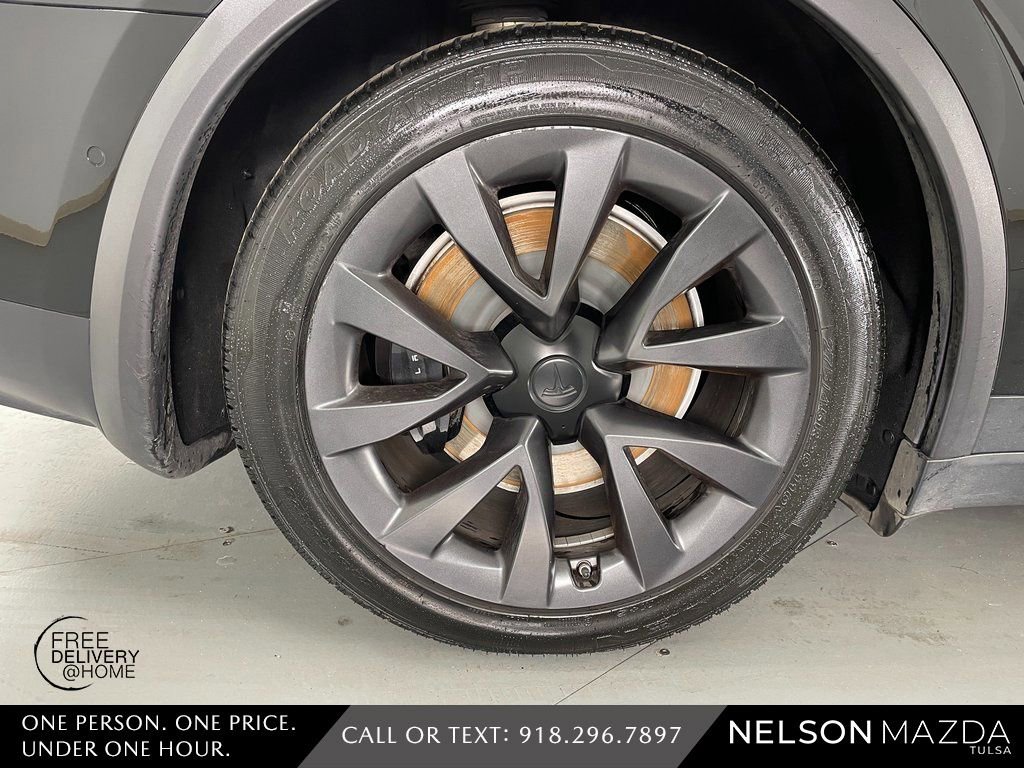 Used 2023 Tesla Model X Plaid image 13