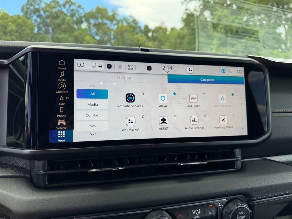 New 2025 Jeep Wrangler Sahara image 30