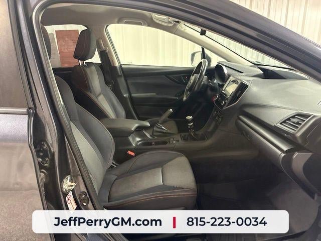 Used 2018 Subaru Crosstrek 2.0i Premium AWD/4WD image 17