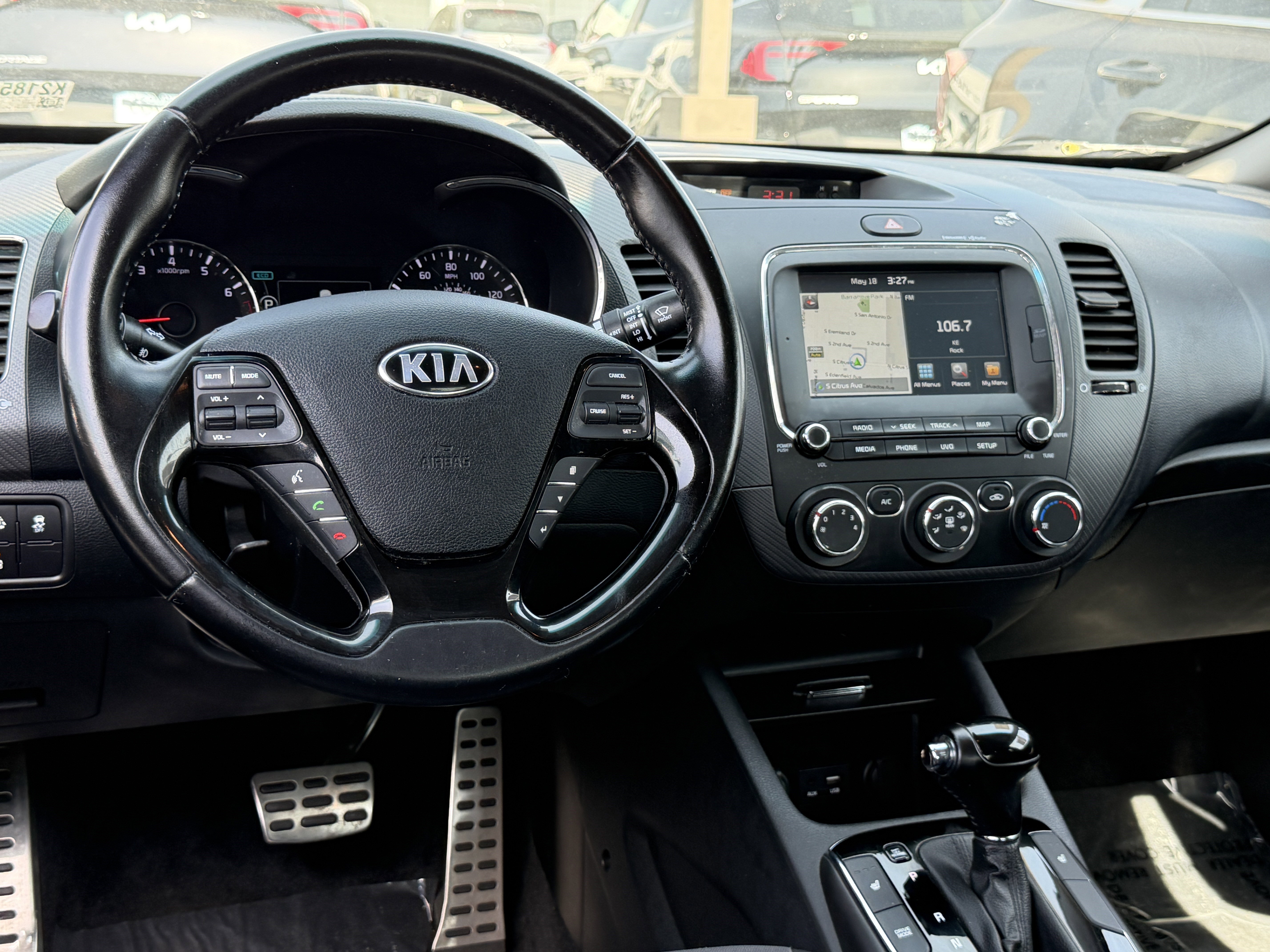 Used 2017 Kia Forte S w/ S Premium Package FWD image 26