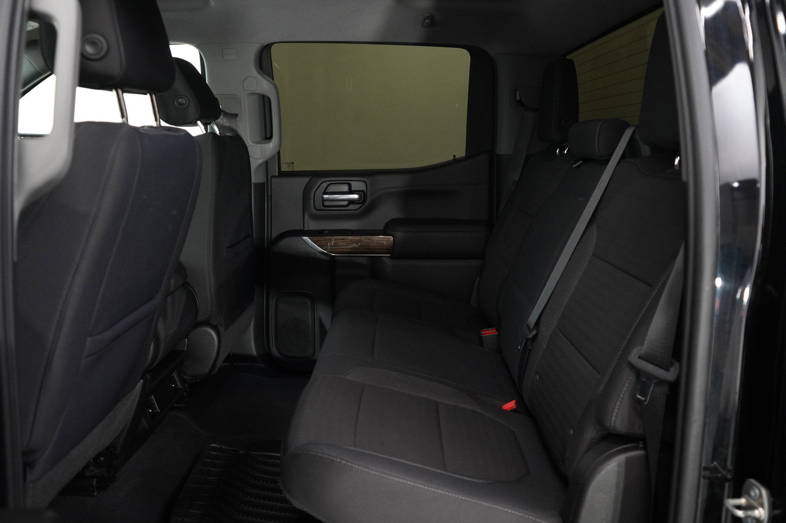 Used 2019 GMC Sierra 1500 SLE image 16