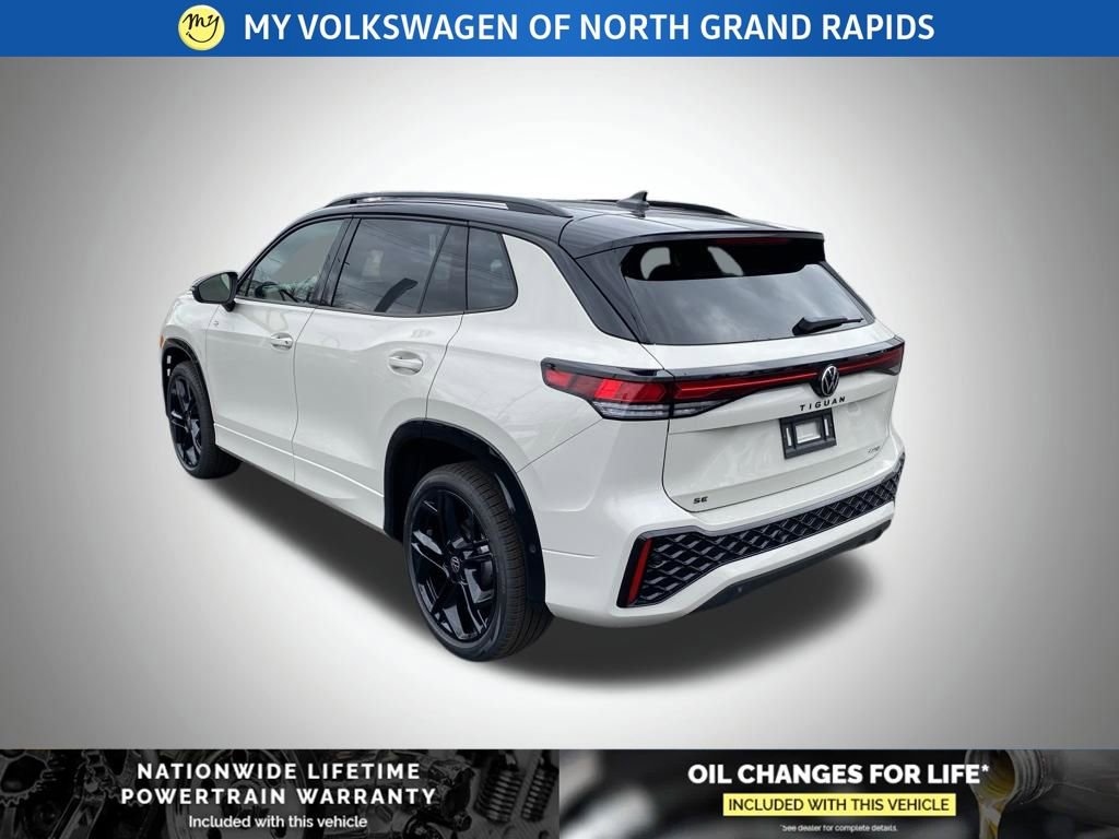 New 2026 Volkswagen Tiguan SE R-Line image 20