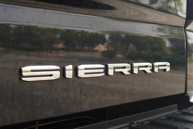 Used 2023 GMC Sierra 1500 Denali w/ Denali Reserve Package AWD/4WD image 46