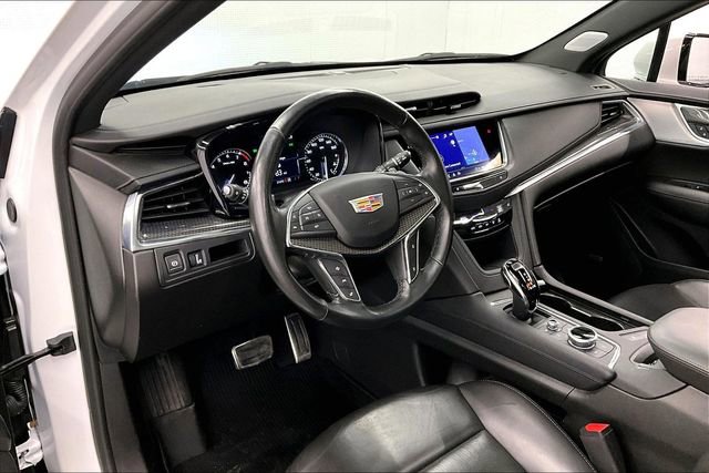 Used 2024 Cadillac XT5 Sportv w/ LPO, Floor Liner Package AWD/4WD image 14