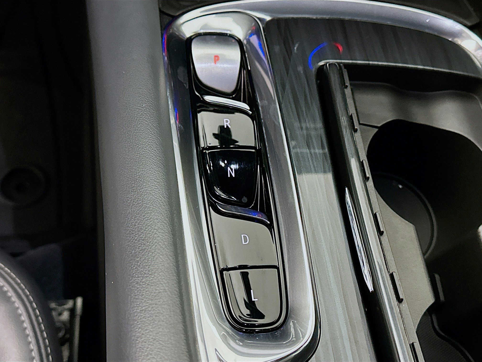 Used 2023 Buick Enclave Essence w/ Experience Buick Package image 25