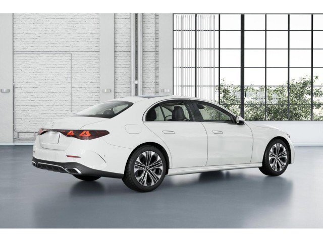 Used 2025 Mercedes-Benz E 350 Sedan image 39