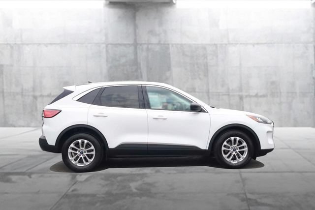 Certified 2022 Ford Escape SE w/ Convenience Package FWD image 5