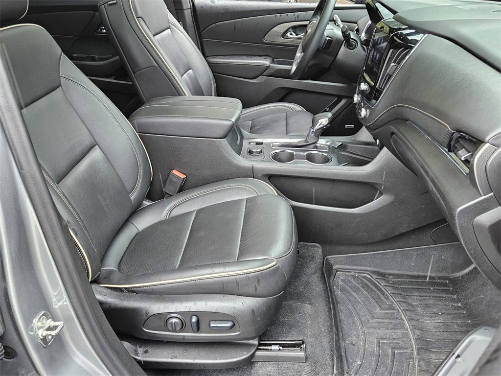 Certified 2023 Chevrolet Traverse Premier image 14
