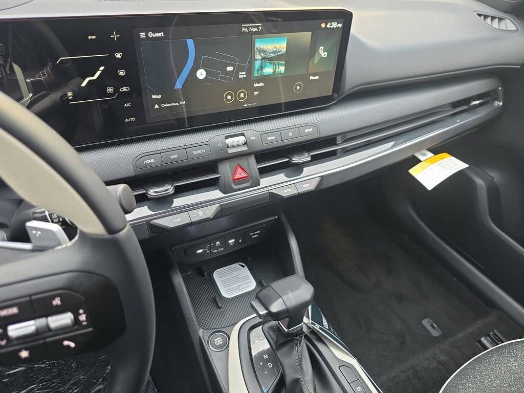 New 2025 Kia K4 GT-Line image 12