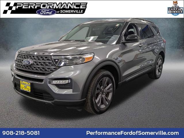 Certified 2023 Ford Explorer XLT w/ Equipment Group 202A AWD/4WD image 1