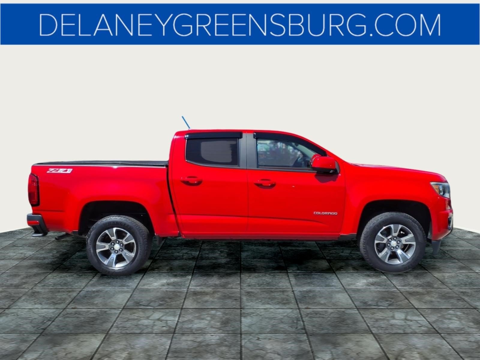 Used 2017 Chevrolet Colorado Z71 AWD/4WD image 2