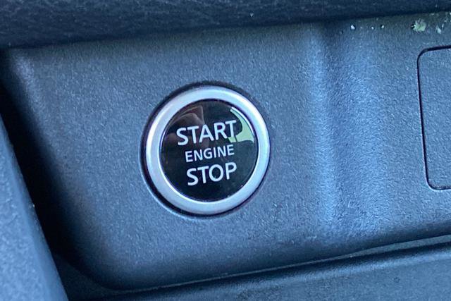 Used 2023 Nissan Rogue SV FWD image 26