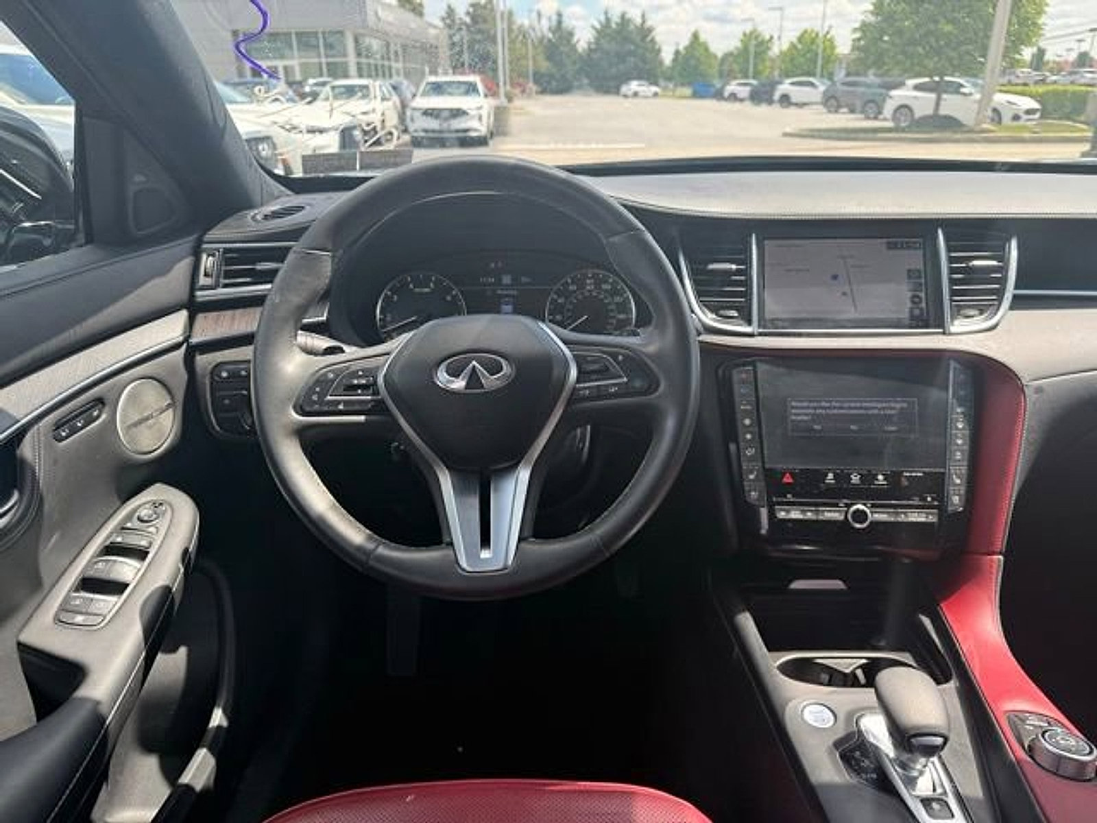 Used 2023 INFINITI QX55 Sensory w/ Lighting Package AWD/4WD image 8