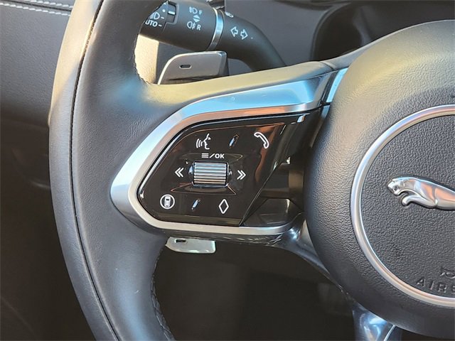 Used 2025 Jaguar F-PACE R-Dynamic S image 27