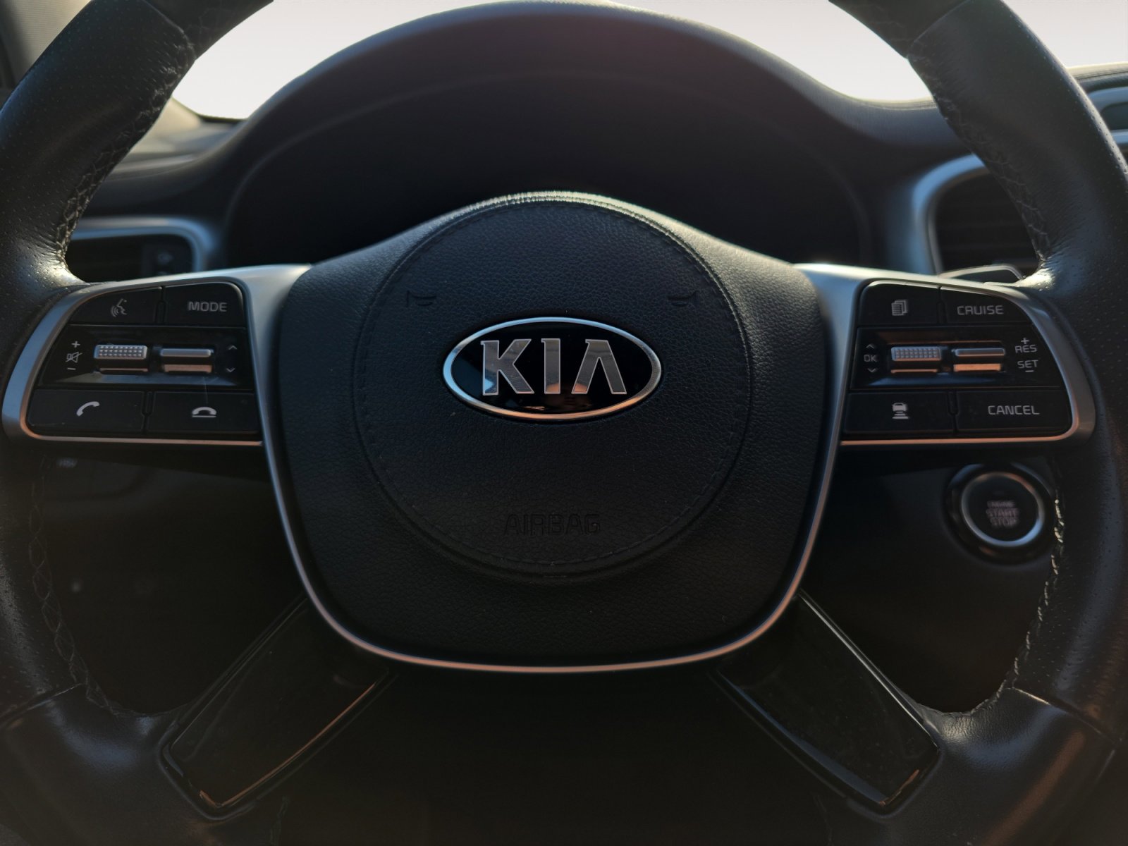 Used 2019 Kia Sorento SX w/ SX Touring Package image 11