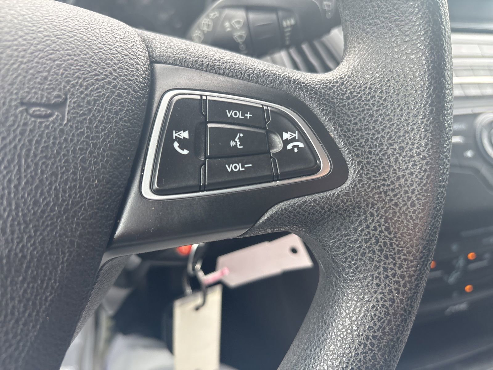 Used 2015 Ford Focus SE FWD image 26