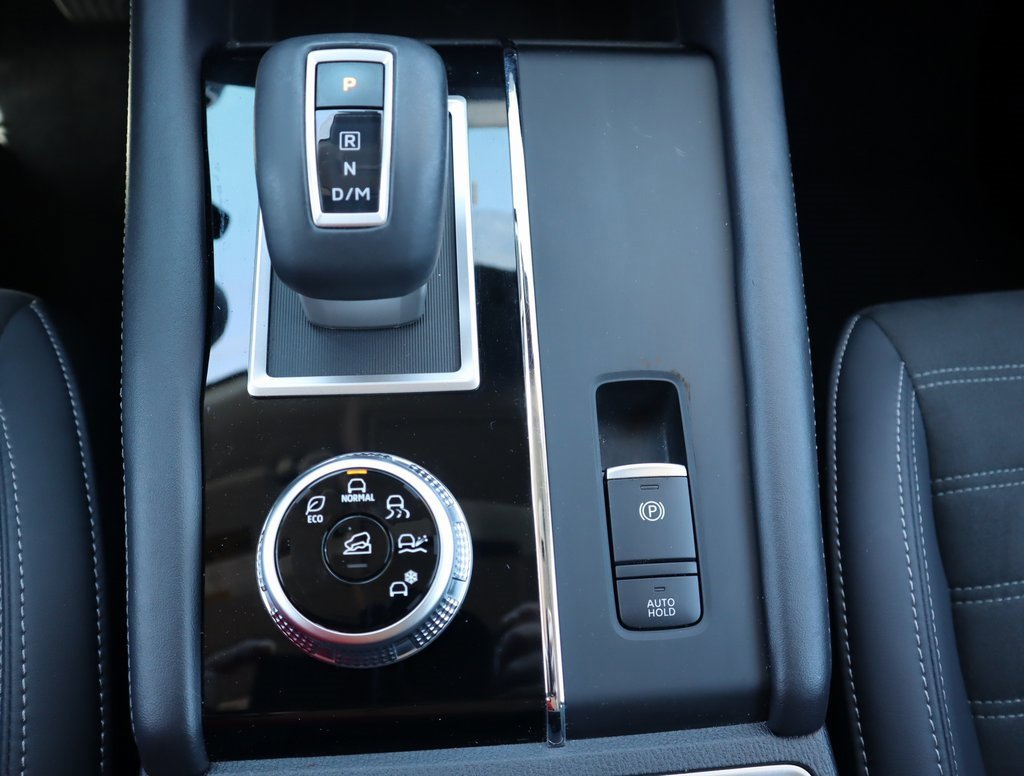 Used 2024 Mitsubishi Outlander SE Black Edition image 20