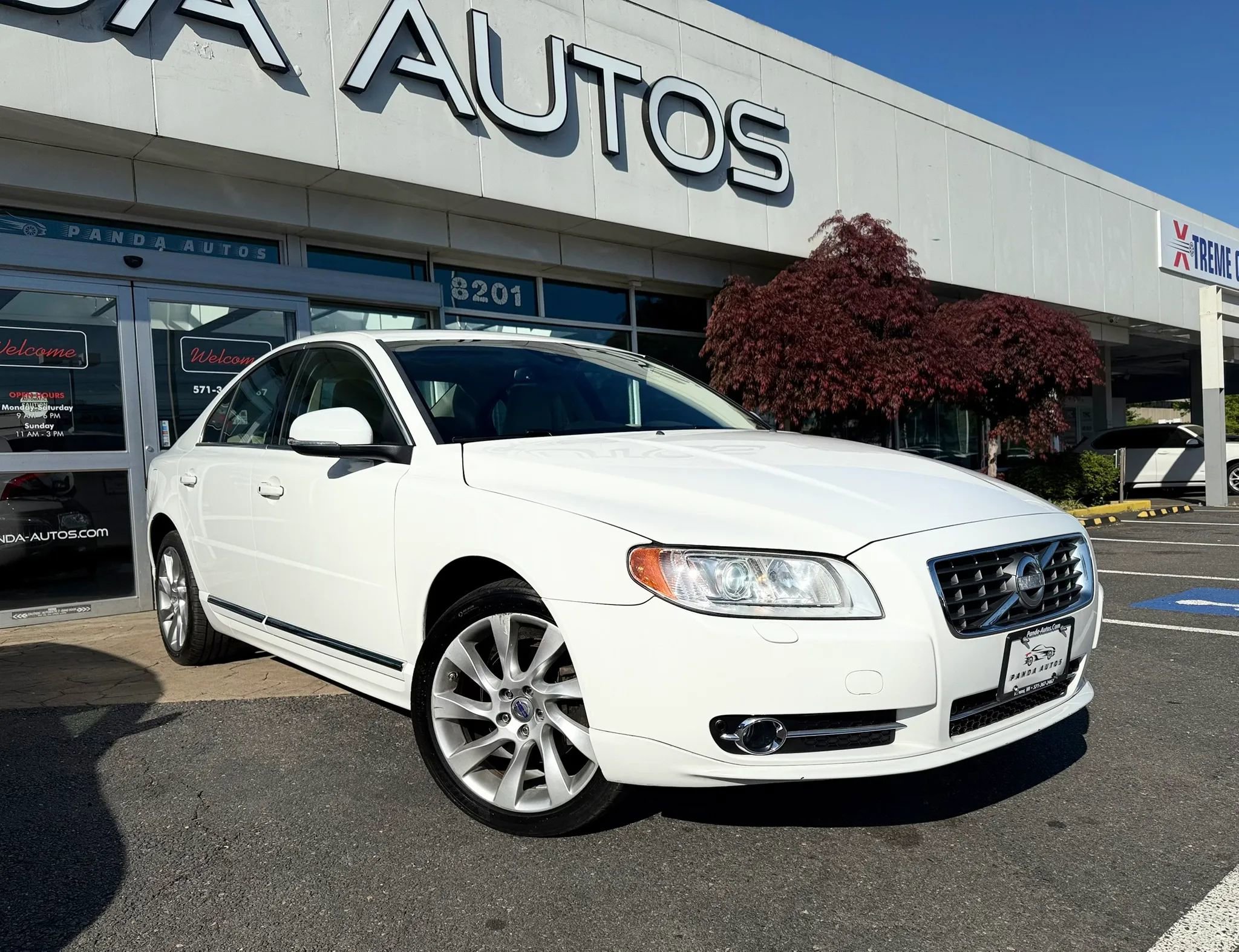 Used 2013 Volvo S80 T6 AWD/4WD image 1