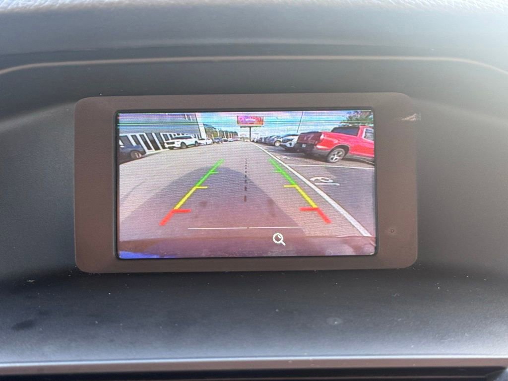 Used 2015 Ford Focus SE w/ SE Sport Package image 17