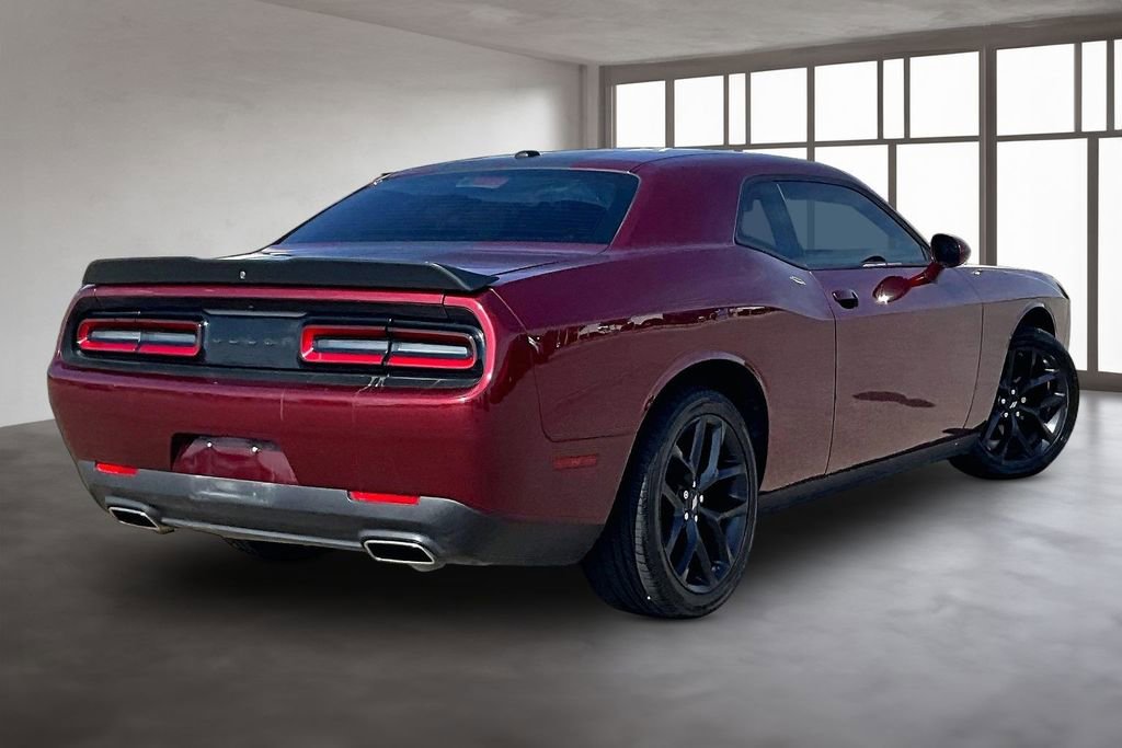 Used 2022 Dodge Challenger SXT w/ Blacktop Package RWD image 2