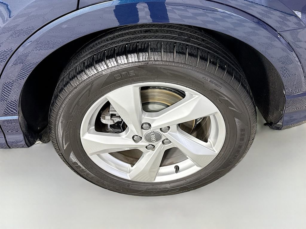 Used 2020 Audi Q3 2.0T Premium Plus image 31