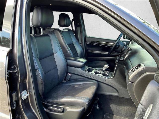 Certified 2020 Jeep Grand Cherokee Laredo w/ Laredo X Package RWD image 9
