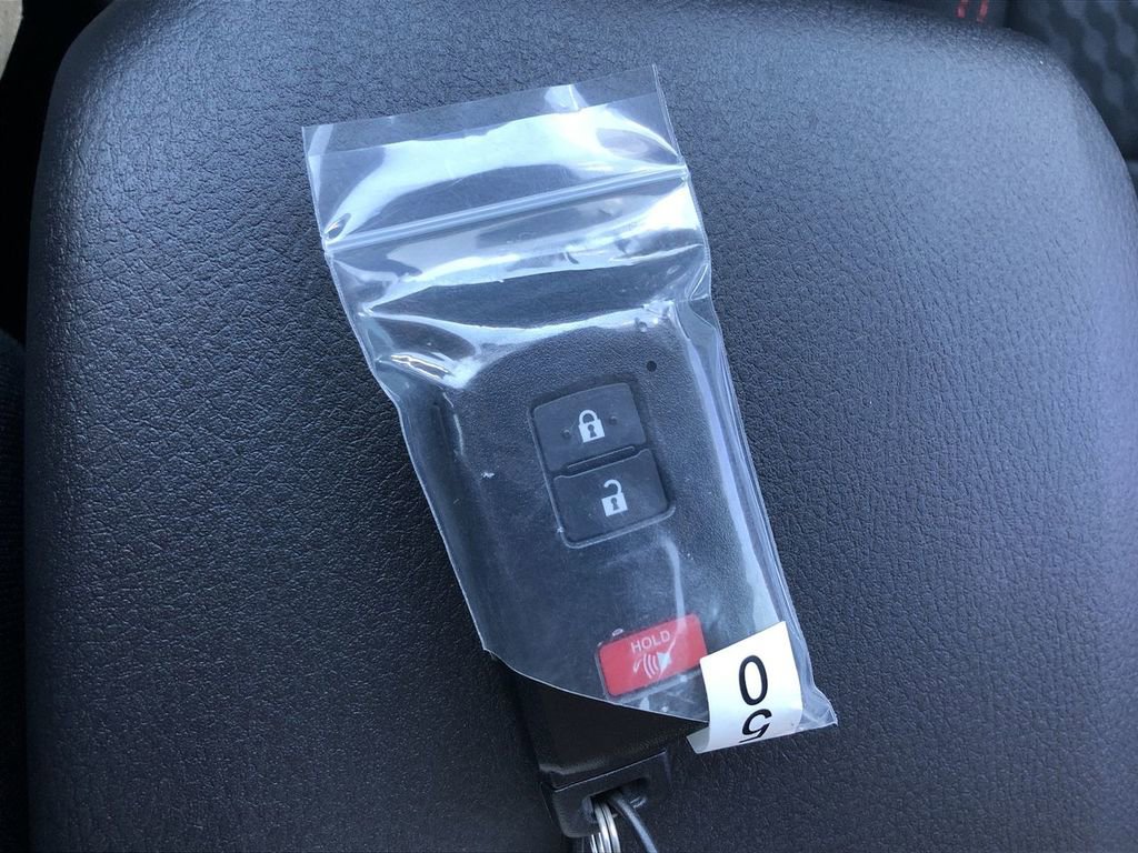 Used 2023 Toyota Tacoma SR5 image 39