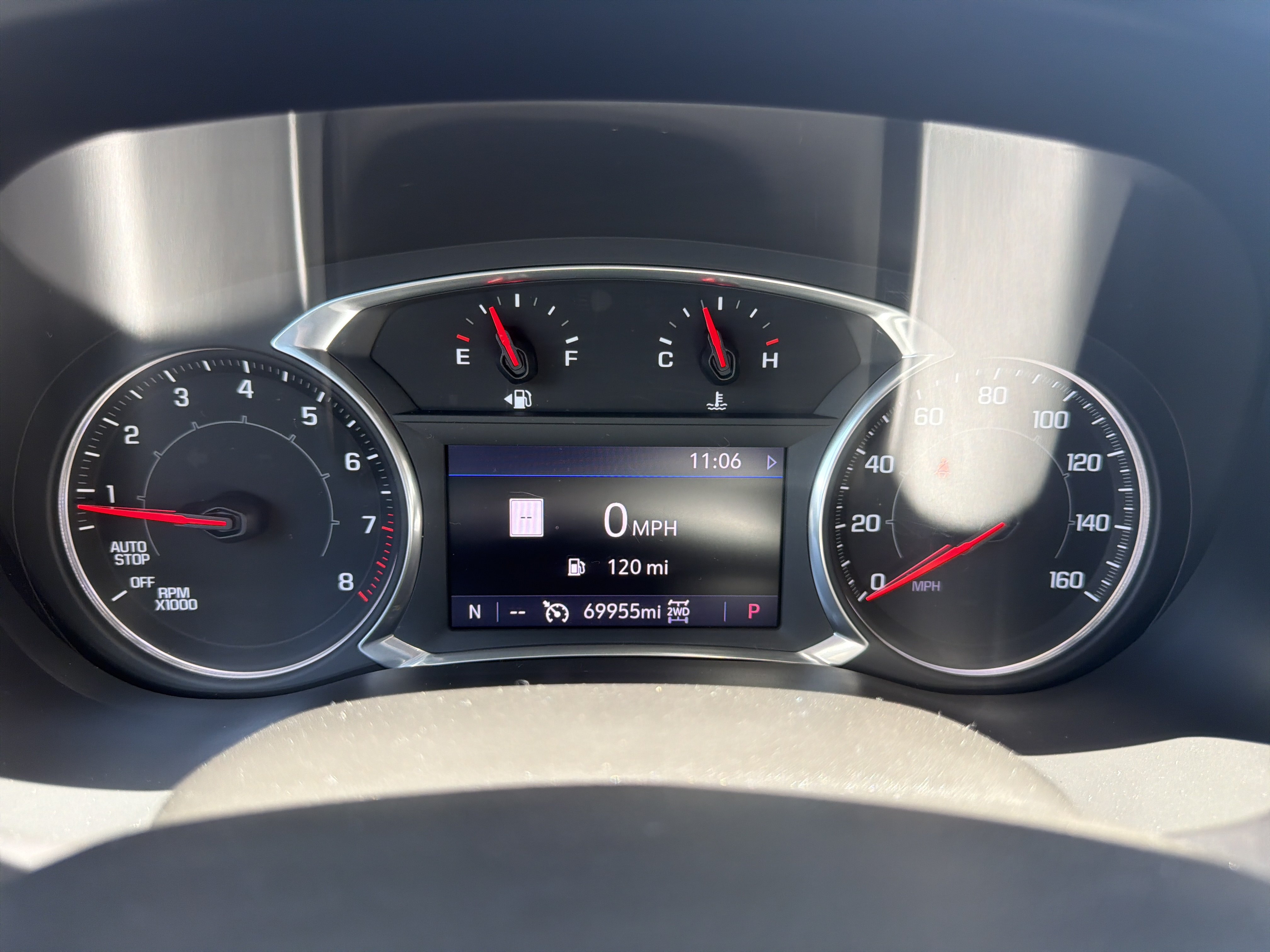 Used 2020 GMC Acadia AT4 w/ Driver Alert Package II AWD/4WD image 17