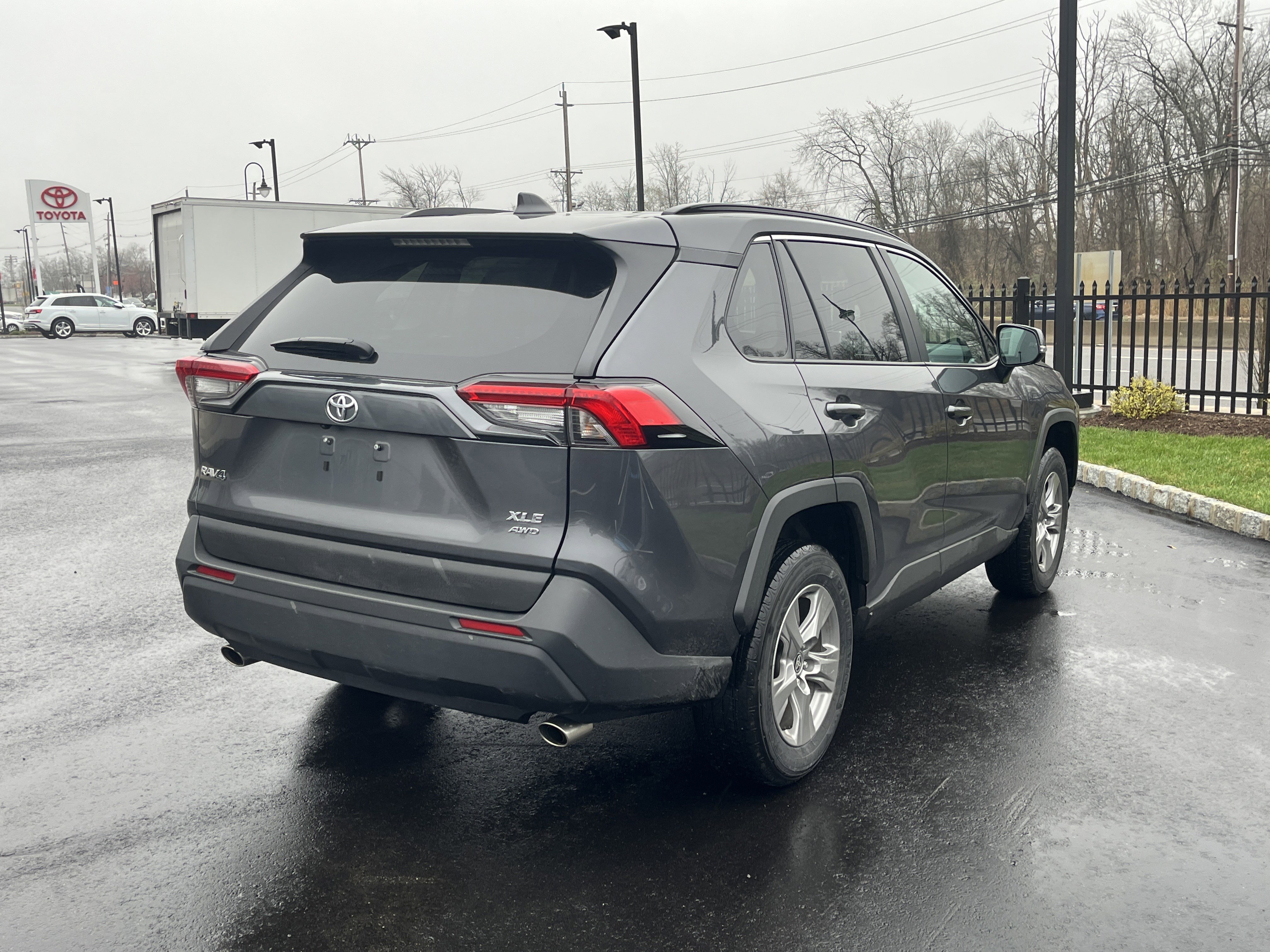 Used 2025 Toyota RAV4 XLE image 3