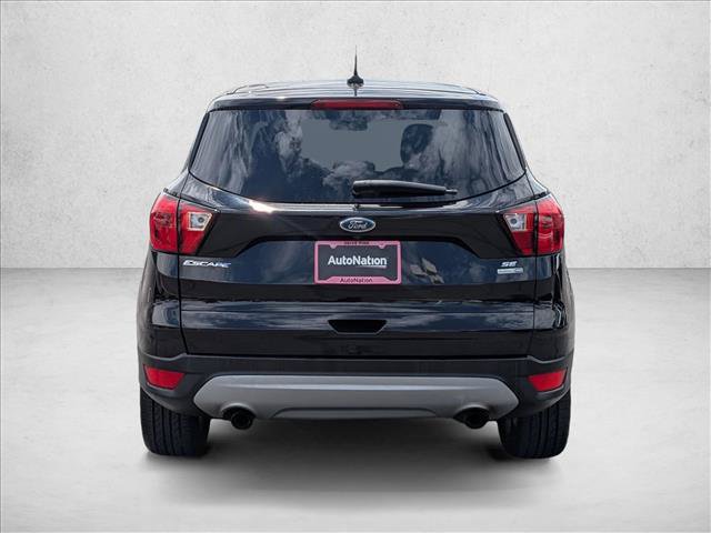 Used 2019 Ford Escape SE AWD/4WD image 6