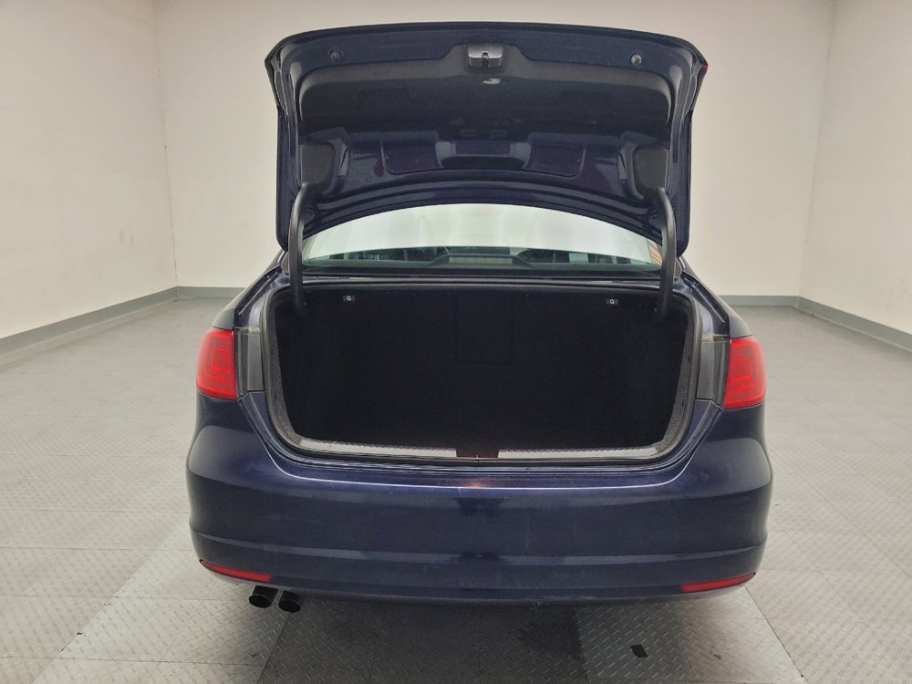 Used 2013 Volkswagen Jetta SE image 29