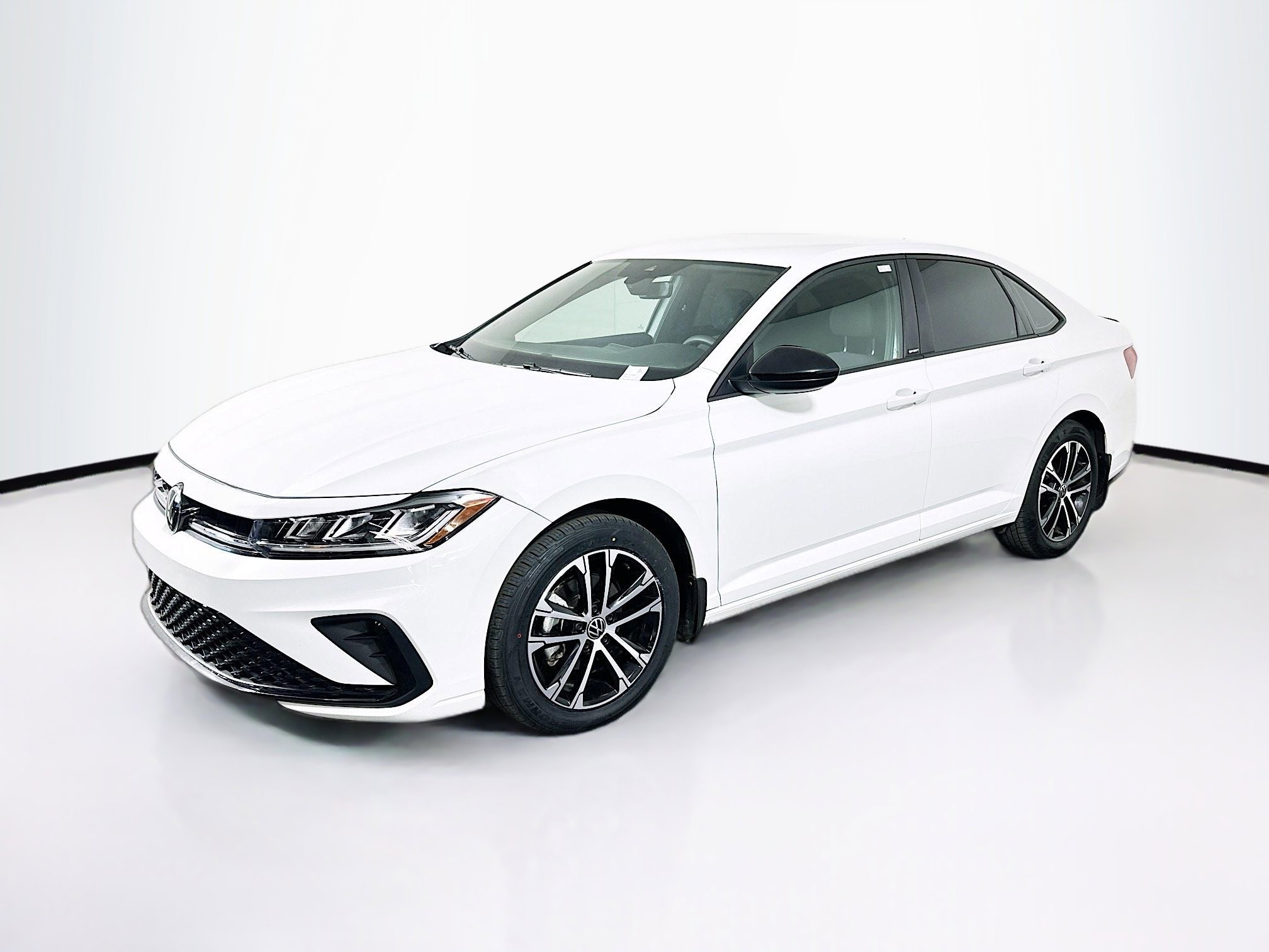 Used 2025 Volkswagen Jetta Sport image 3