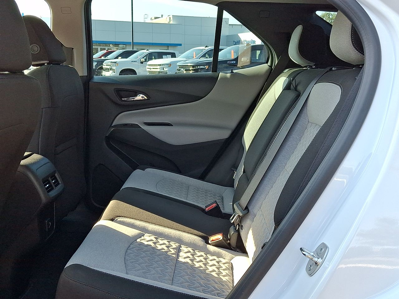 Certified 2024 Chevrolet Equinox LS FWD image 26