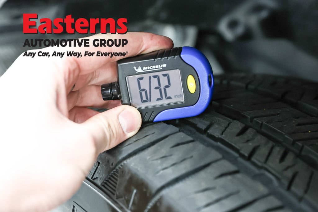 Used 2025 Jeep Wrangler Unlimited Sahara AWD/4WD image 23