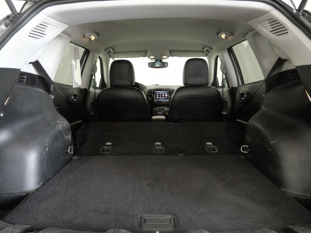 Used 2018 Jeep Compass Limited w/ Navigation Group AWD/4WD image 26