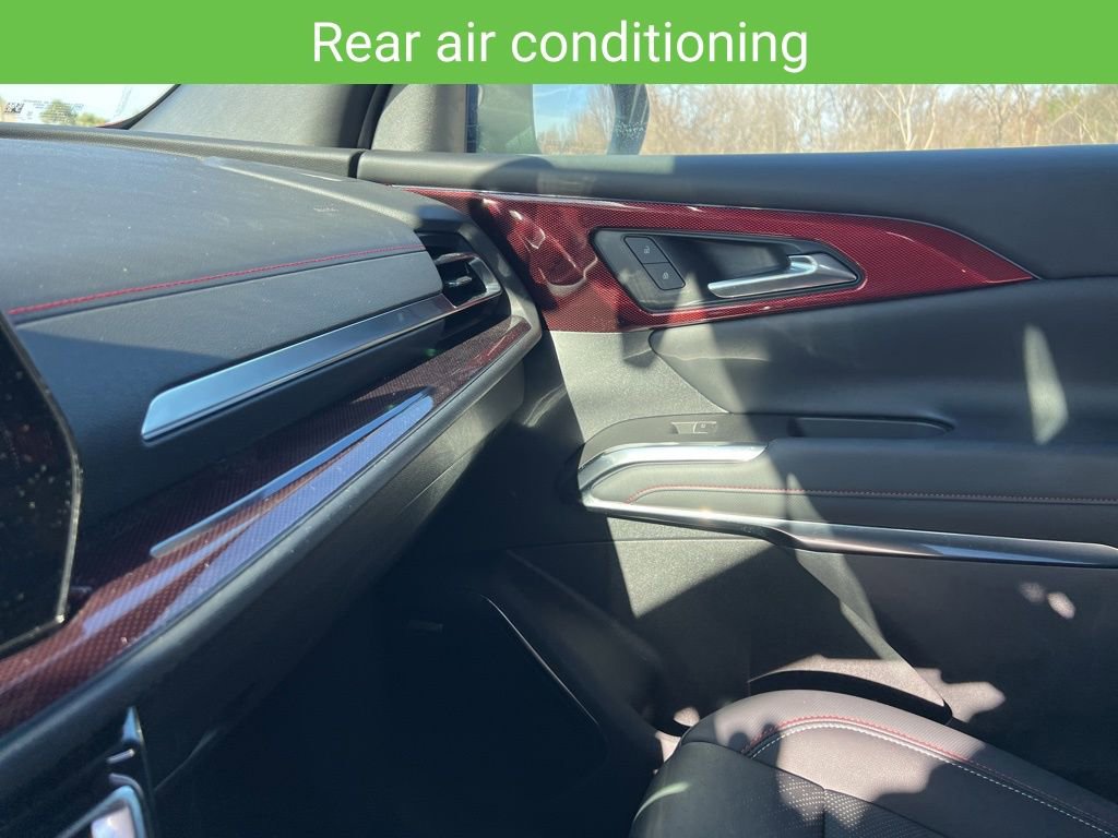 Used 2024 Chevrolet Traverse RS w/ LPO, Floor Liner Package image 21