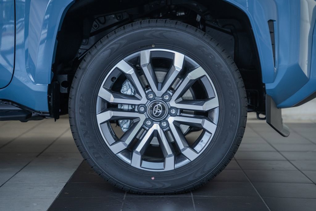 New 2026 Toyota 4Runner Limited AWD/4WD image 18